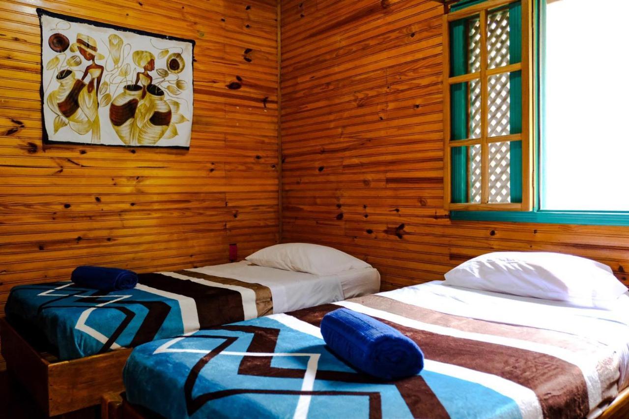 Aldina S Guest House Кахуита Екстериор снимка