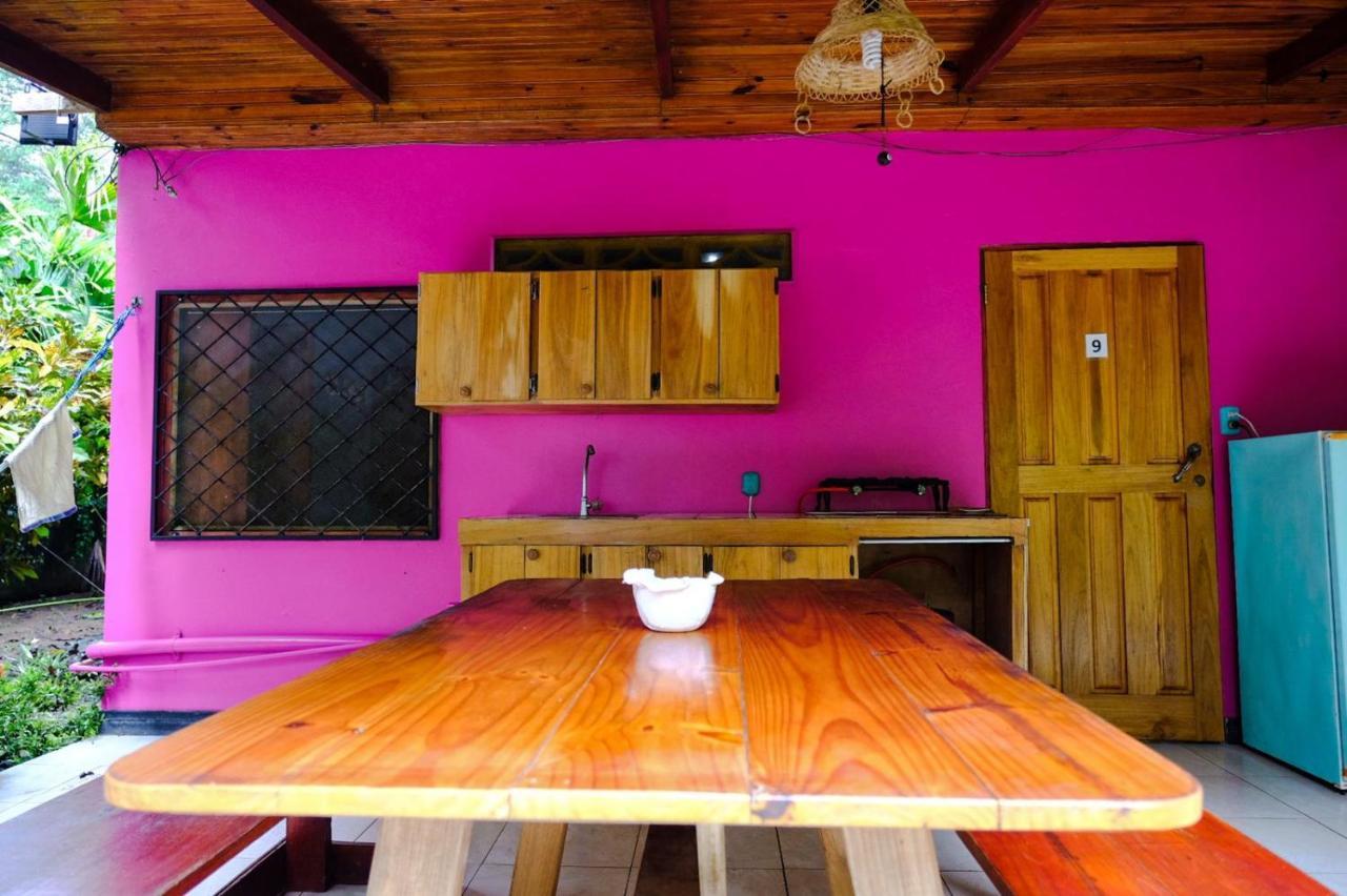 Aldina S Guest House Кахуита Екстериор снимка